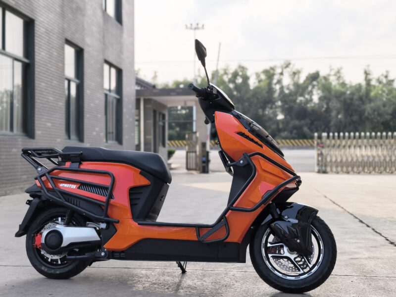 ZP sport e-scooter side profile — orange premium model with full-coverage fairing and ZPMOTOS branding.